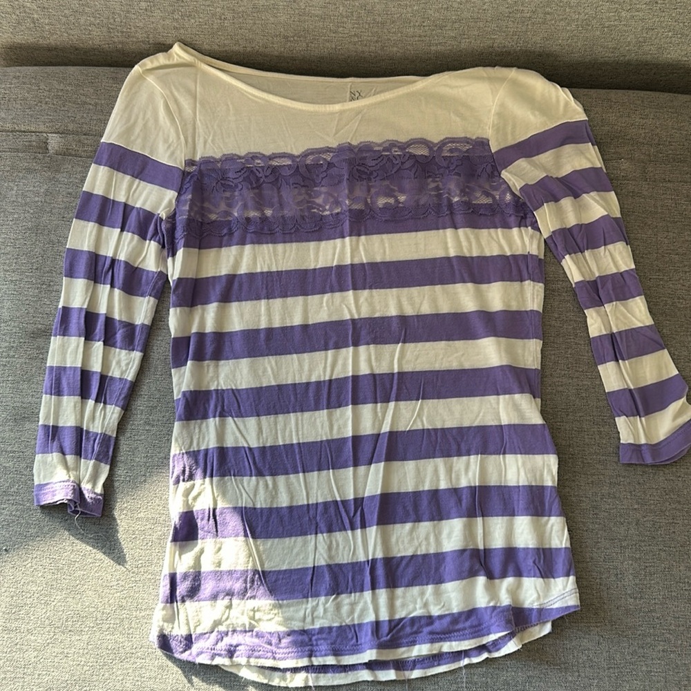 Women’s New York and company 3/4 length sleeve shirt.  Size xs.  Lace accent.